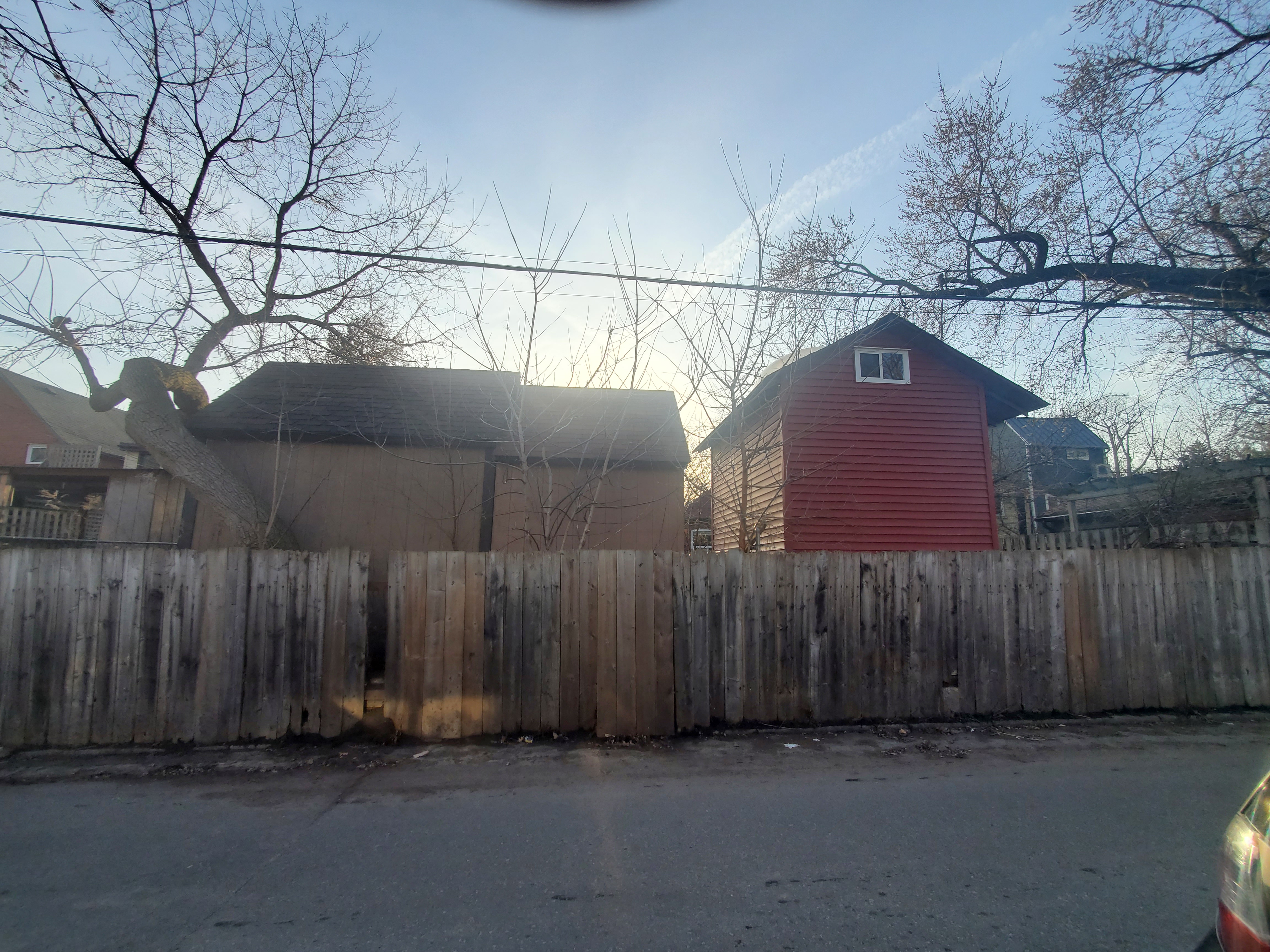 Craven Road south view onto fence