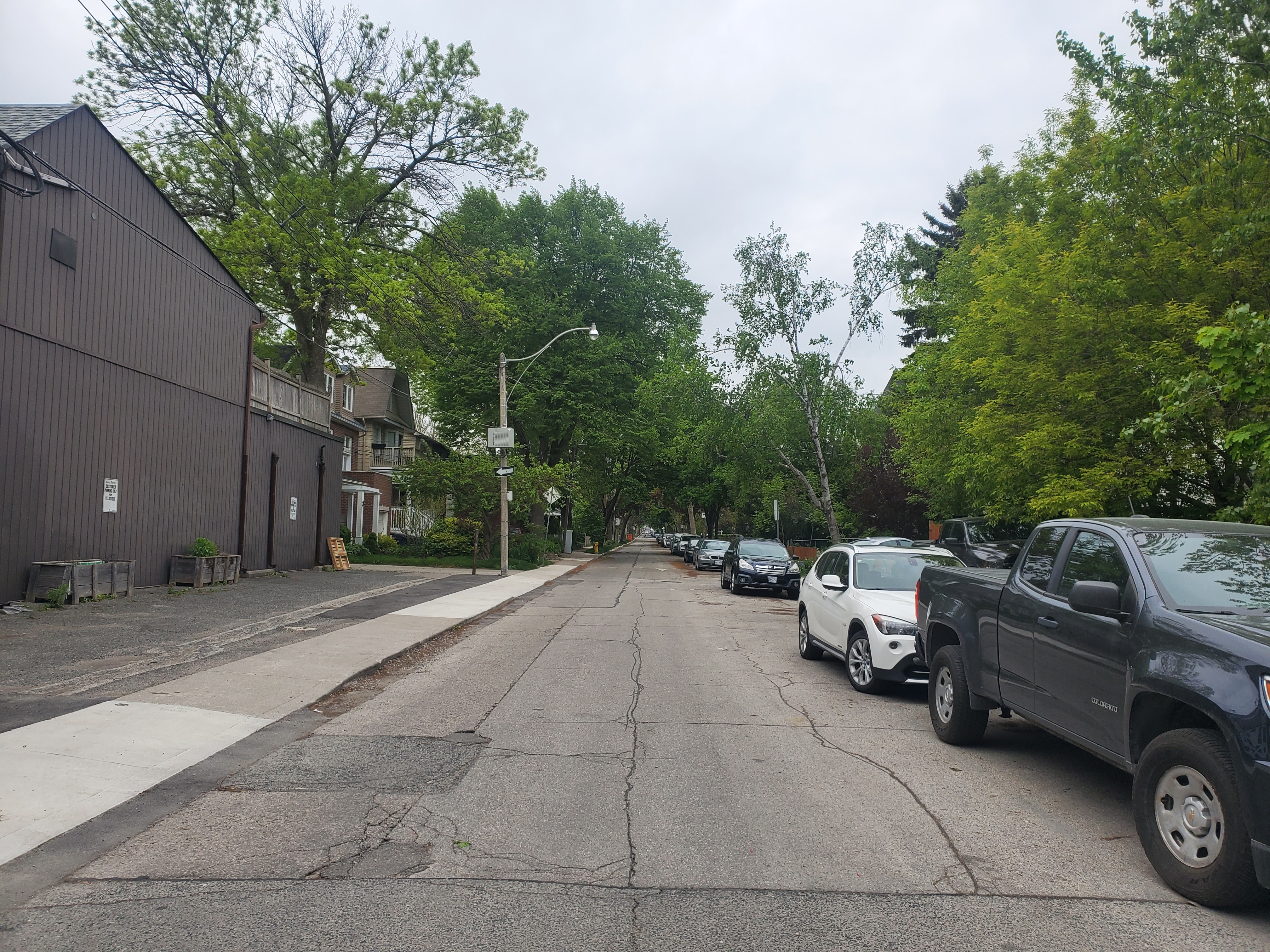 16 Rhodes facing north from Queen